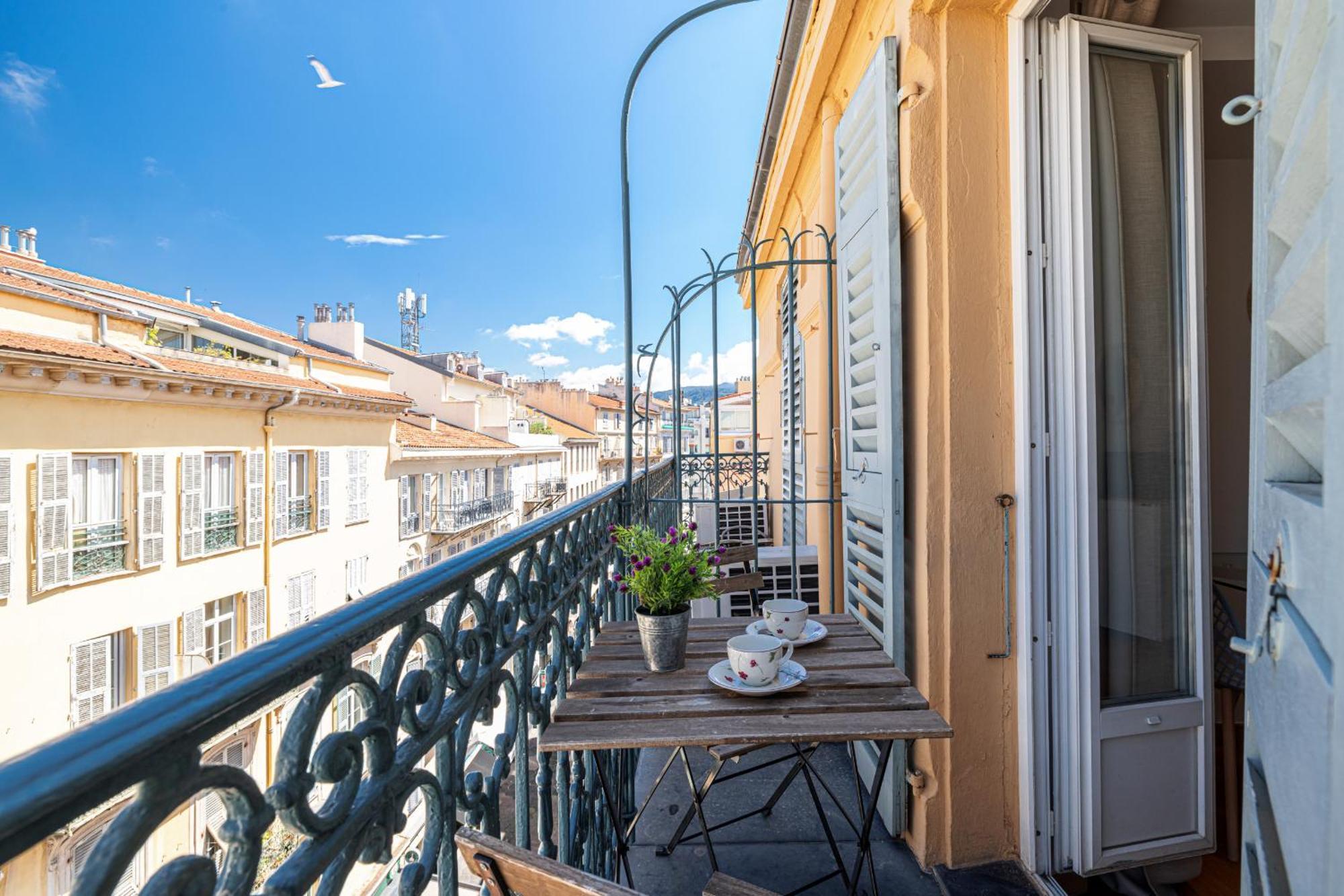 Ferienwohnung Massena Street - 1 Bdr Duplex With Ac & Parking Nizza Exterior foto