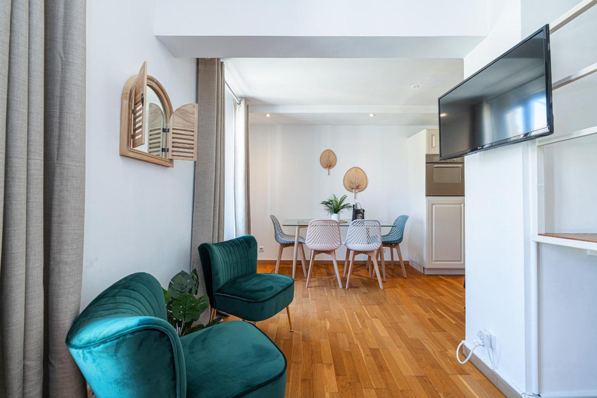 Ferienwohnung Massena Street - 1 Bdr Duplex With Ac & Parking Nizza Exterior foto